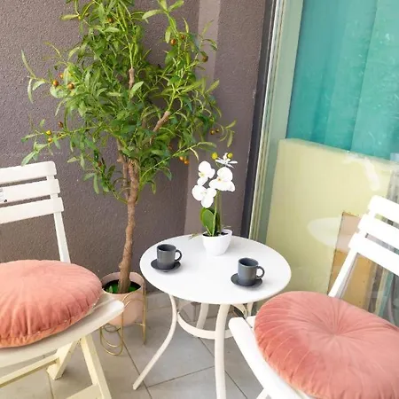 Apartment Joy City Stylish Chic *