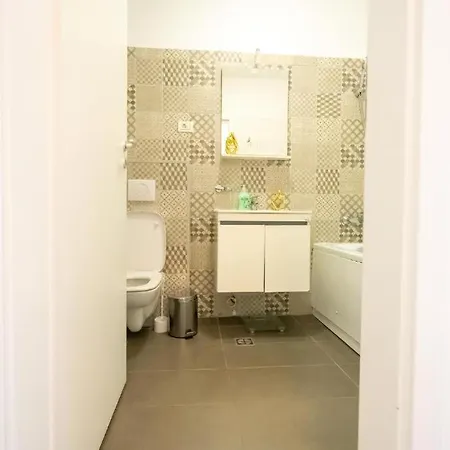 Joy City Stylish Chic Apartment *